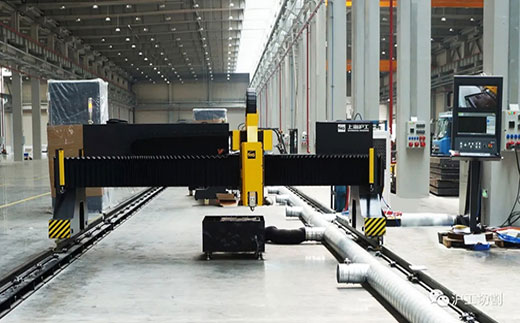 918博天堂(中国游)最新官方网站918博天堂(中国游)最新官方网站10米大幅面龙门光纤激光切割机有限元优化横梁高配驱动系统